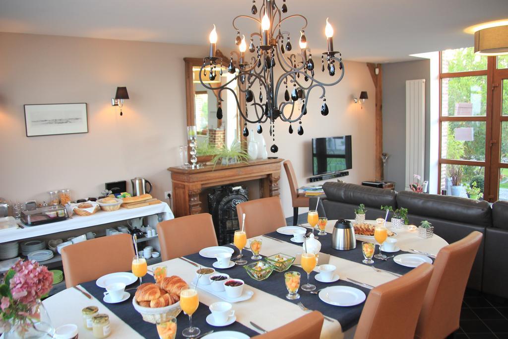 Au Coeur Des Hotes Steenvoorde Ngoại thất bức ảnh