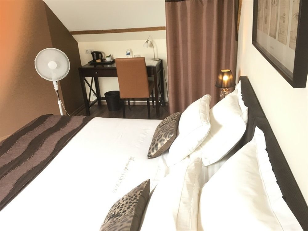 Au Coeur Des Hotes Steenvoorde Ngoại thất bức ảnh