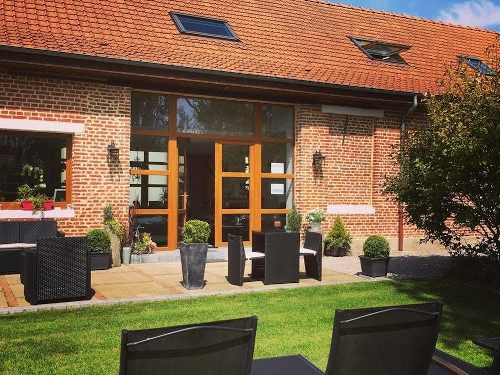 Au Coeur Des Hotes Steenvoorde Ngoại thất bức ảnh